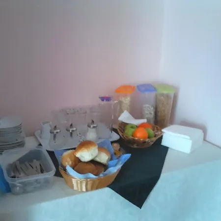 Oda ve Kahvaltı Zmajevo Gnezdo 021 4*