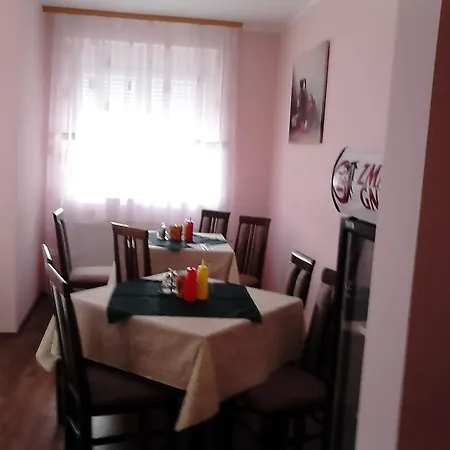 Zmajevo Gnezdo 021 4*