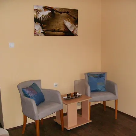 Zmajevo Gnezdo 021 4*