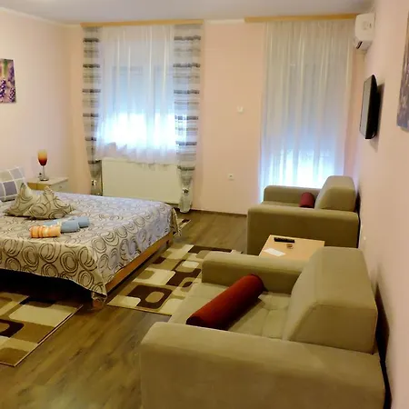 Zmajevo Gnezdo 021 4*